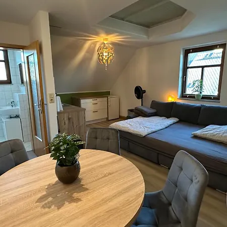 Apartament Maisonette-wohnung Am Markt Zentral In Wolkenstein, Fuer 4 Gaeste