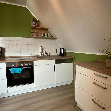 Maisonette-wohnung Am Markt Zentral In Wolkenstein, Fuer 4 Gaeste Apartament Wolkenstein