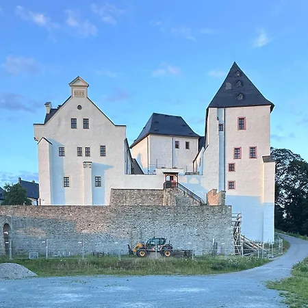 Maisonette-wohnung Am Markt Zentral In Wolkenstein, Fuer 4 Gaeste *